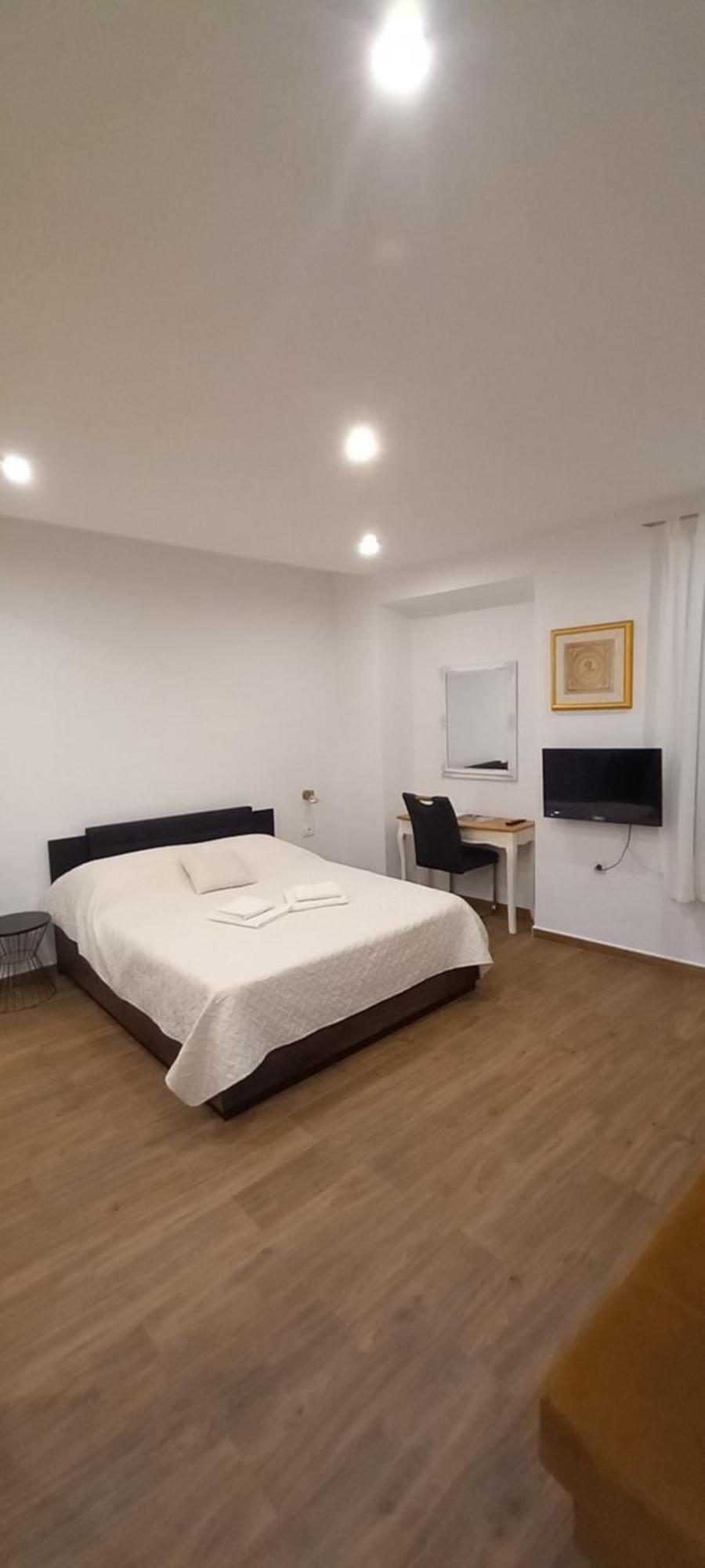 Studio Apartment Josip Split Exteriör bild